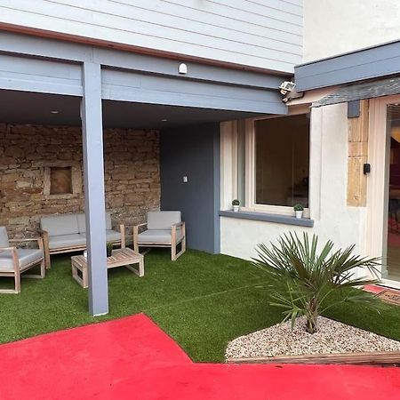 Suite Cosy Au Coeur De Vinzelles Proche Macon Tout Equipe Avec Salon D'Exterieur Ngoại thất bức ảnh